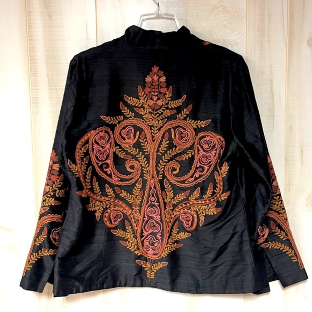 Anu 100% Silk Black Orange Embroidered Jacket Sz M Paisley - Picture 2 of 7